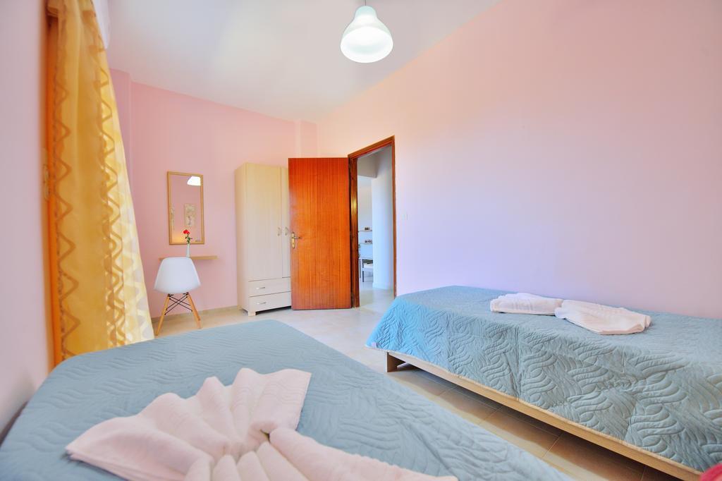 Apartamento Eliana Kíssamos Exterior foto
